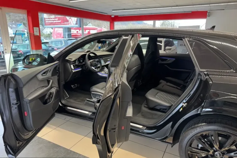 Audi Q8 din 2025 cu 19.000 km - oferta AUD242440 - foto 8