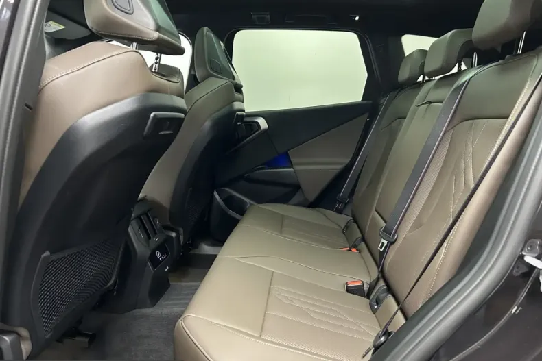 BMW X3 (Seria X) din 2025 cu 14.075 km - oferta BMW242442 - foto 13