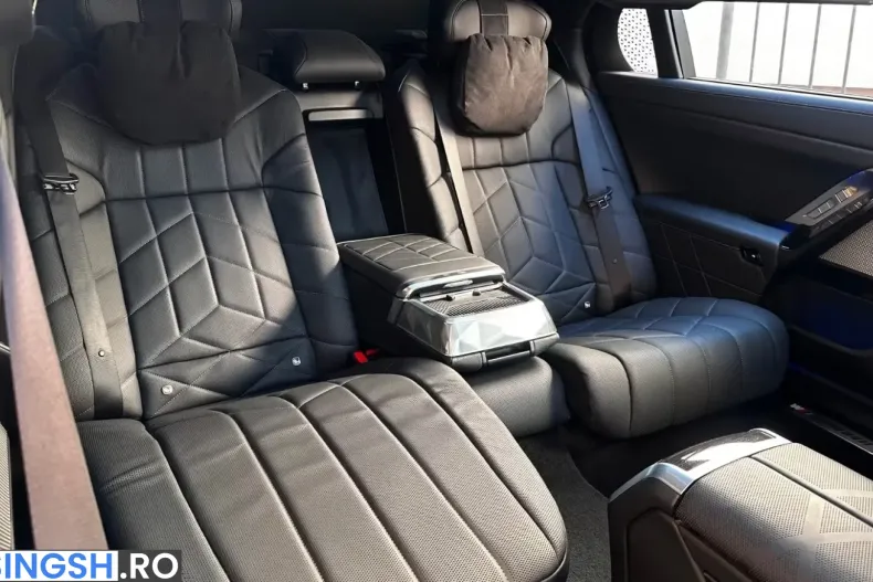BMW 750 (Seria 7) din 2023 cu 89.000 km - oferta BMW242445 - foto 14