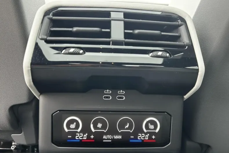 BMW 540 (Seria 5) din 2025 cu 12.741 km - oferta BMW242447 - foto 18