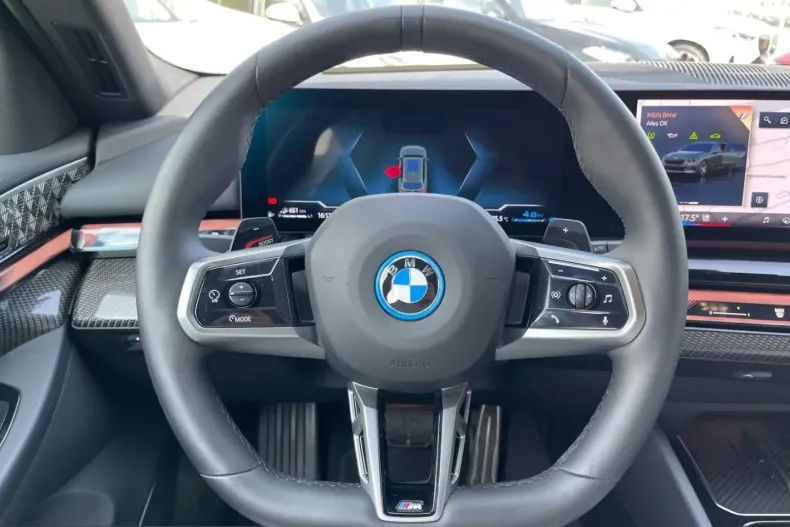 BMW 550 (Seria 5) din 2025 cu 20.413 km - oferta BMW242450 - foto 8