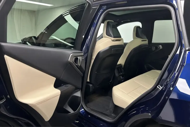 BMW X3 (Seria X) din 2025 cu 11.059 km - oferta BMW242452 - foto 14