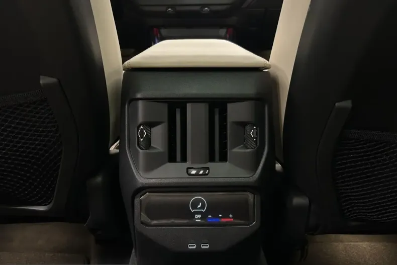 BMW X3 (Seria X) din 2025 cu 11.059 km - oferta BMW242452 - foto 19
