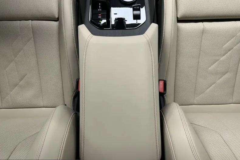 BMW X3 (Seria X) din 2025 cu 11.059 km - oferta BMW242452 - foto 20