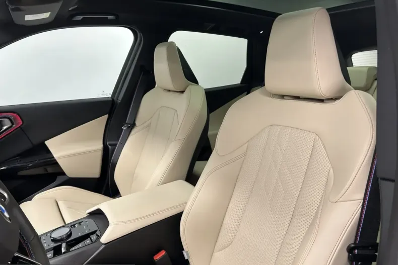 BMW X3 (Seria X) din 2025 cu 11.059 km - oferta BMW242452 - foto 40