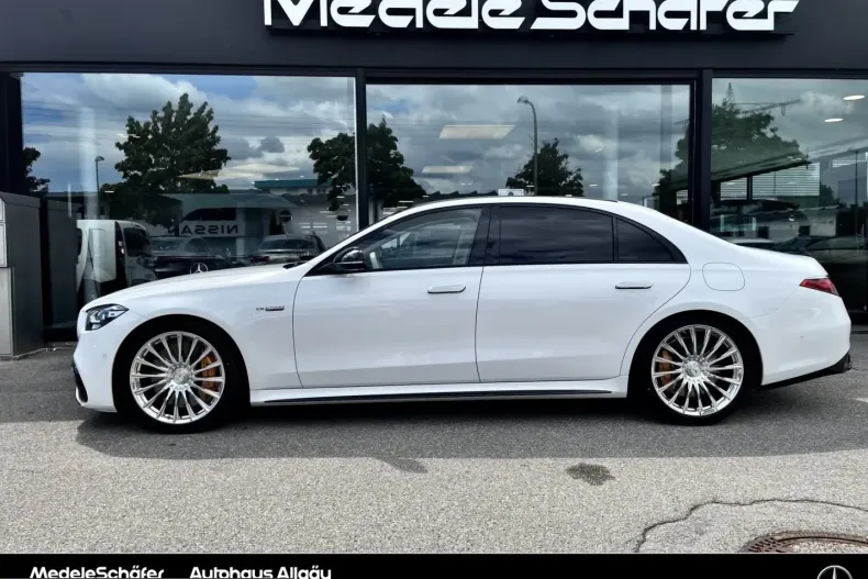 Mercedes-Benz S 63 AMG (Clasa S) din 2025 cu 15.900 km - oferta MER242455 - foto 2