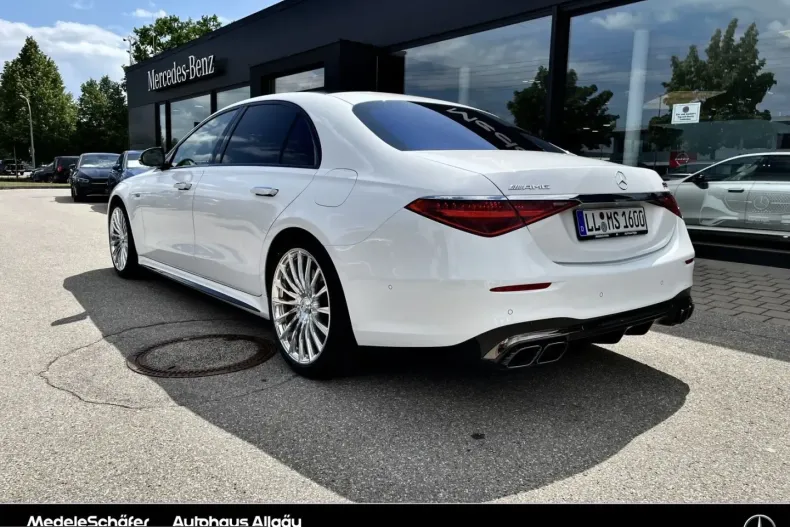Mercedes-Benz S 63 AMG (Clasa S) din 2025 cu 15.900 km - oferta MER242455 - foto 5