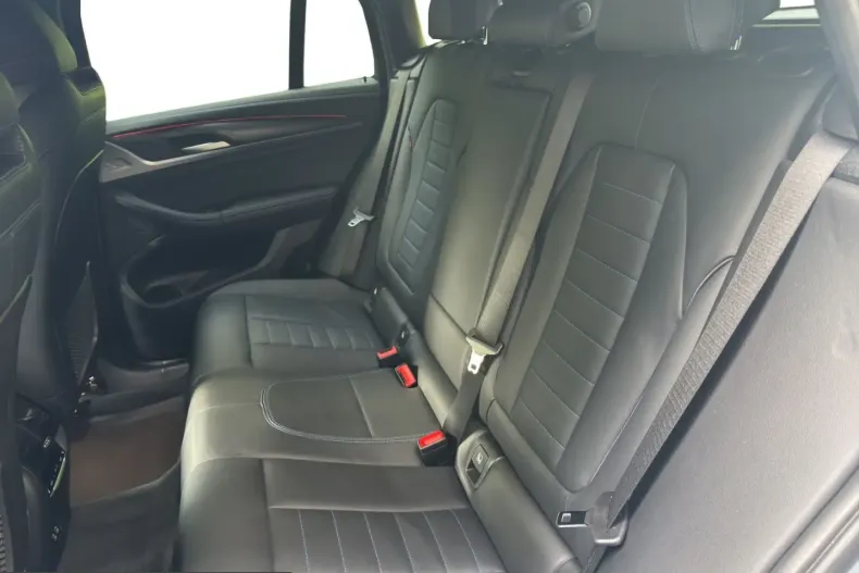 BMW X4 (Seria X) din 2023 cu 59.999 km - oferta BMW242459 - foto 8