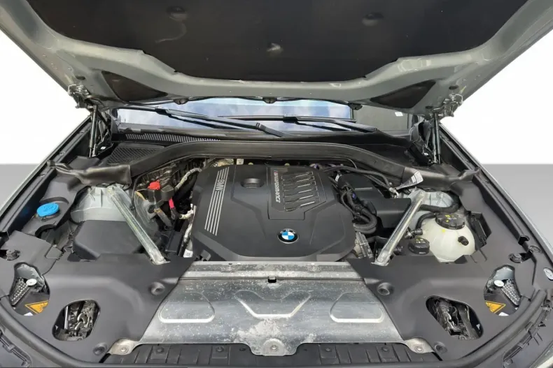 BMW X4 (Seria X) din 2023 cu 59.999 km - oferta BMW242459 - foto 12