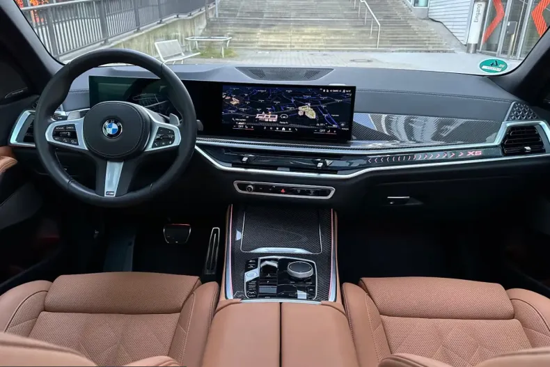 BMW X5 (Seria X) din 2025 cu 17.800 km - oferta BMW242463 - foto 3