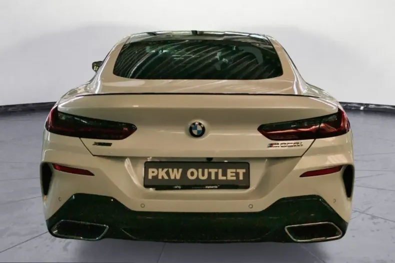 BMW M850 (Seria 8) din 2025 cu 25.057 km - oferta BMW242464 - foto 4