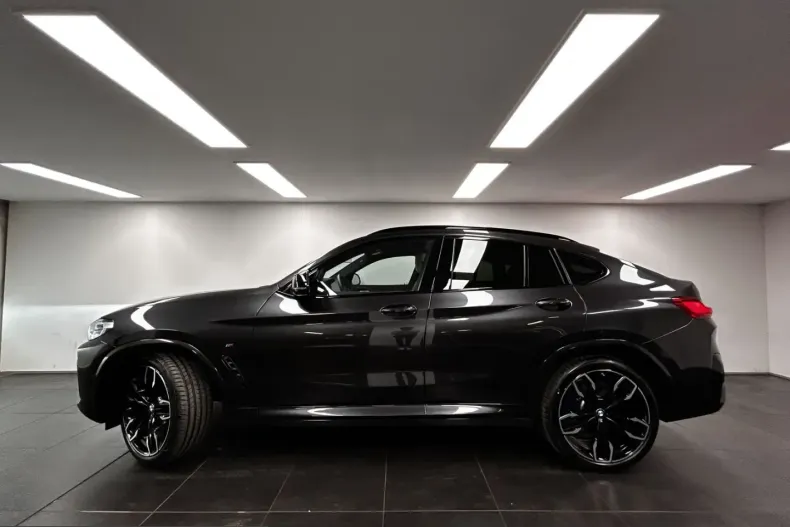 BMW X4 (Seria X) din 2025 cu 37.503 km - oferta BMW242466 - foto 3