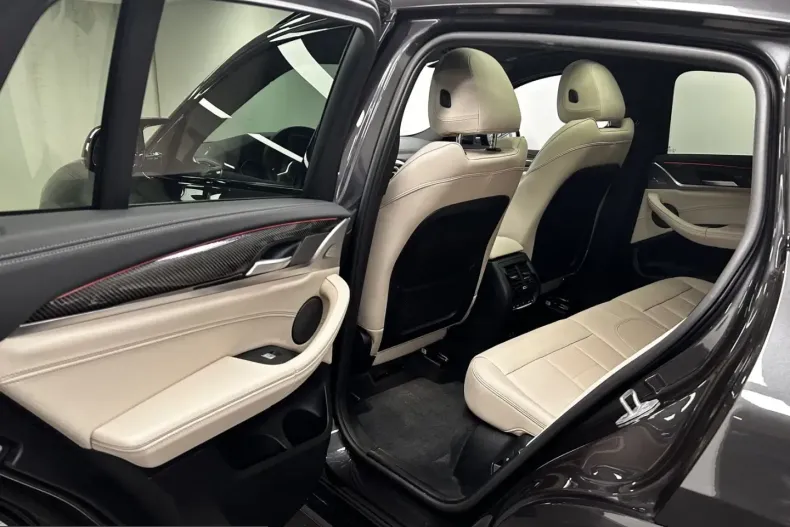 BMW X4 (Seria X) din 2025 cu 37.503 km - oferta BMW242466 - foto 14
