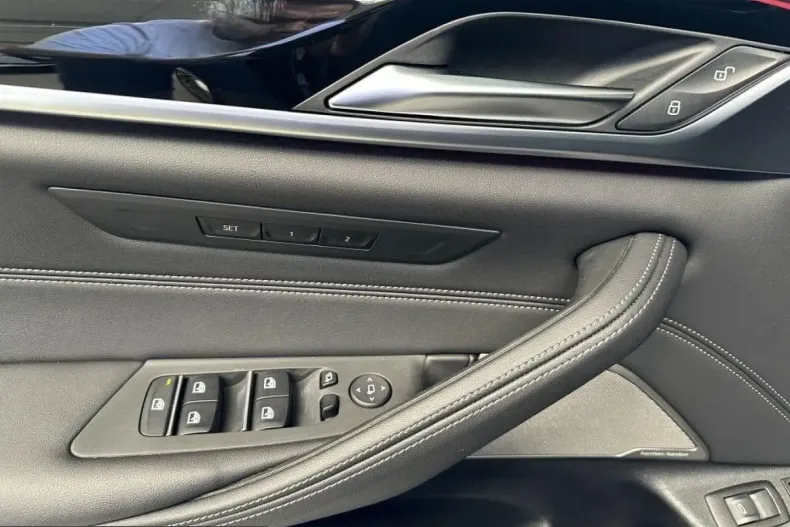 BMW 545 (Seria 5) din 2021 cu 129.000 km - oferta BMW242468 - foto 5