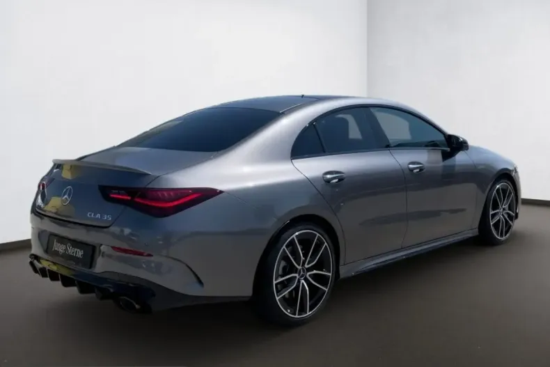 Mercedes-Benz CLA 35 AMG (Clasa CLA) din 2025 cu 9.483 km - oferta MER242481 - foto 4