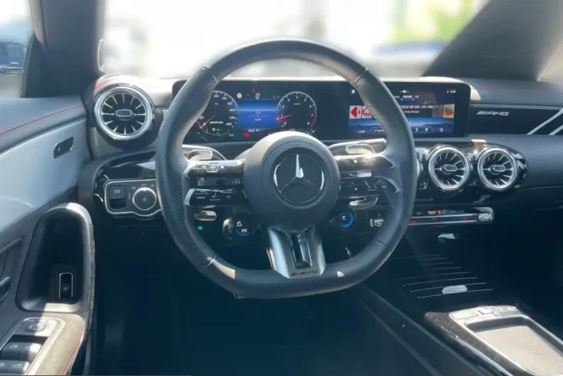 Mercedes-Benz CLA 35 AMG (Clasa CLA) din 2025 cu 9.483 km - oferta MER242481 - foto 9