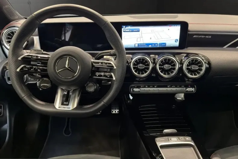 Mercedes-Benz CLA 35 AMG (Clasa CLA) din 2025 cu 14.048 km - oferta MER242483 - foto 7