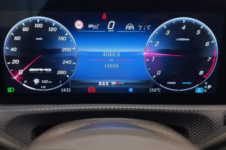 Mercedes-Benz CLA 35 AMG (Clasa CLA) din 2025 cu 14.048 km - oferta MER242483 - foto 13