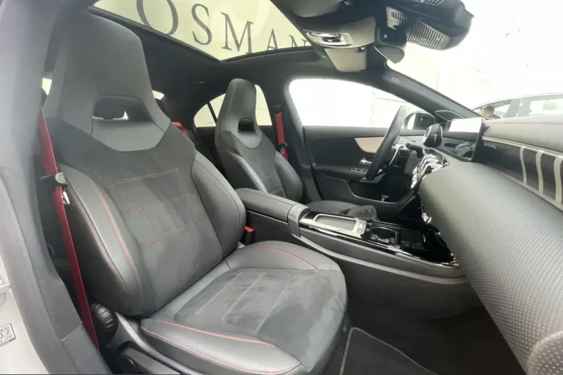 Mercedes-Benz CLA 35 AMG (Clasa CLA) din 2024 cu 37.225 km - oferta MER242484 - foto 14