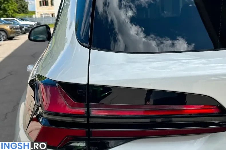 BMW X5 (Seria X) din 2025 cu 8.886 km - oferta BMW242489 - foto 17
