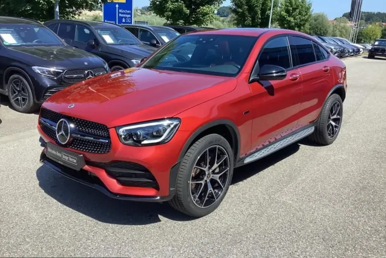 Mercedes-Benz GLC 300 (Clasa GLC) din 2021 cu 72.575 km - oferta MER242505 - foto 1