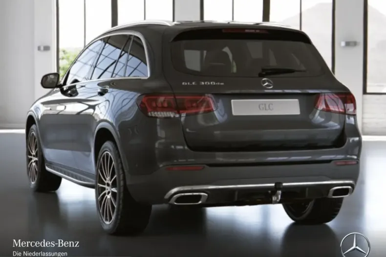 Mercedes-Benz GLC 300 (Clasa GLC) din 2022 cu 57.761 km - oferta MER242506 - foto 17