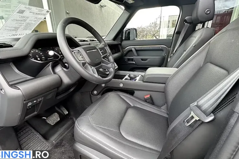 Land Rover Defender din 2024 cu 9.500 km - oferta LAN242509 - foto 12