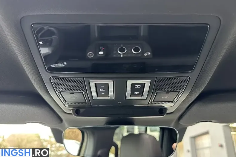 Land Rover Defender din 2024 cu 9.500 km - oferta LAN242509 - foto 22
