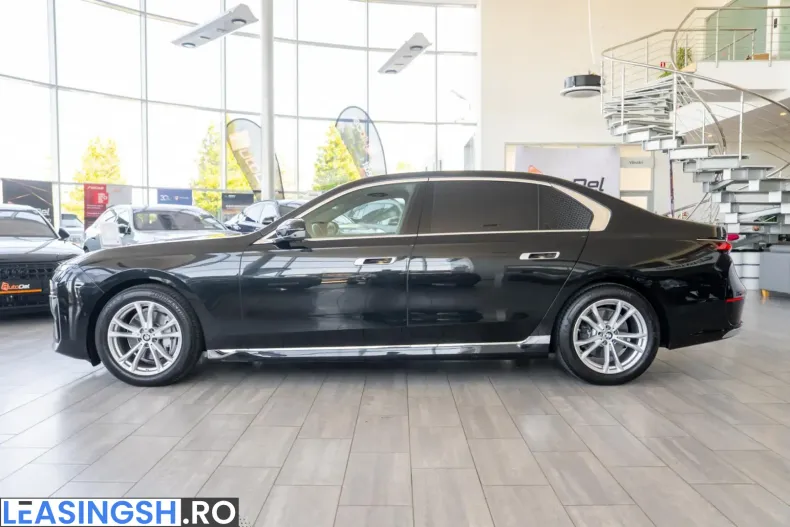 BMW 740 (Seria 7) din 2024 cu 91.247 km - oferta BMW242510 - foto 6