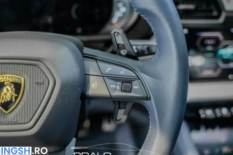 Lamborghini Urus din 2025 cu 6.500 km - oferta LAM242512 - foto 36