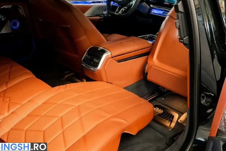 BMW 740 (Seria 7) din 2025 cu 18.603 km - oferta BMW242515 - foto 13