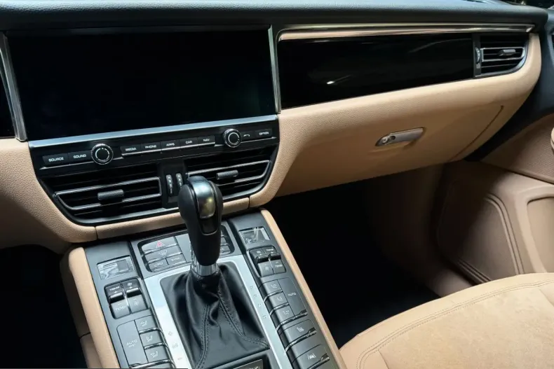 Porsche Macan din 2021 cu 24.100 km - oferta POR242516 - foto 20