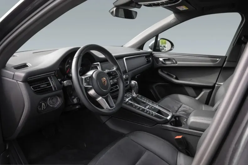 Porsche Macan din 2021 cu 31.300 km - oferta POR242525 - foto 4