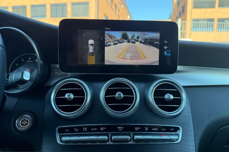 Mercedes-Benz GLC 300 (Clasa GLC) din 2021 cu 76.100 km - oferta MER242526 - foto 23