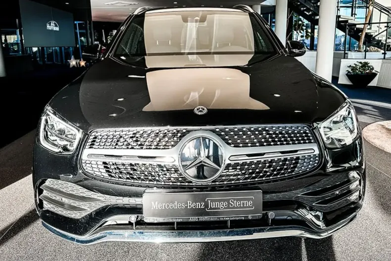 Mercedes-Benz GLC 300 (Clasa GLC) din 2021 cu 63.050 km - oferta MER242528 - foto 2