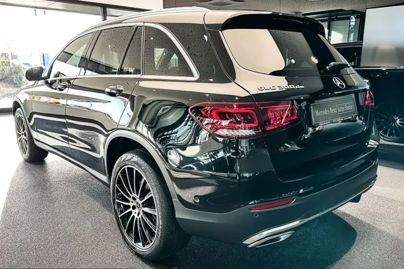 Mercedes-Benz GLC 300 (Clasa GLC) din 2021 cu 63.050 km - oferta MER242528 - foto 5