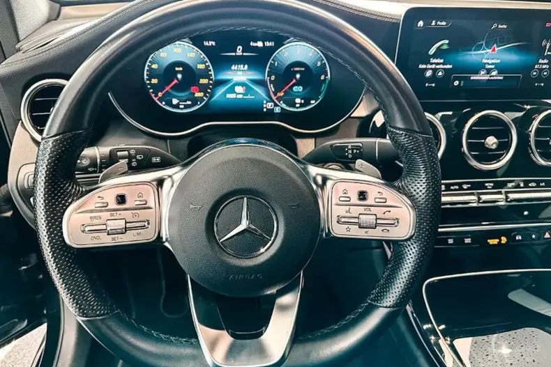 Mercedes-Benz GLC 300 (Clasa GLC) din 2021 cu 63.050 km - oferta MER242528 - foto 9