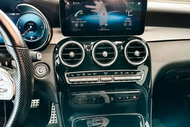 Mercedes-Benz GLC 300 (Clasa GLC) din 2021 cu 63.050 km - oferta MER242528 - foto 12