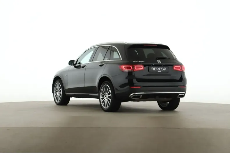 Mercedes-Benz GLC 300 (Clasa GLC) din 2021 cu 66.900 km - oferta MER242531 - foto 4