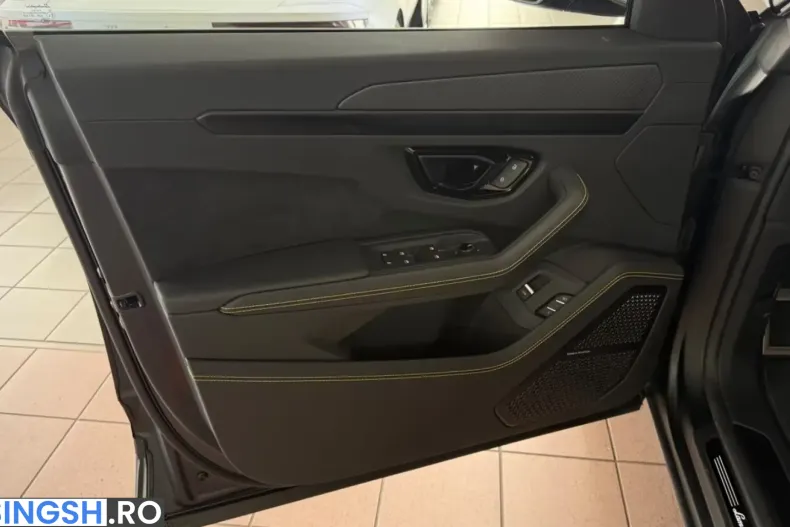 Lamborghini Urus din 2024 cu 29.050 km - oferta LAM242537 - foto 21