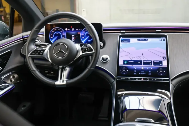 Mercedes-Benz EQE (Clasa E) din 2025 cu 9.987 km - oferta MER242539 - foto 7