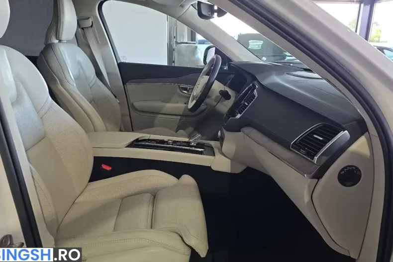 Volvo XC90 din 2023 cu 66.605 km - oferta VOL242542 - foto 9