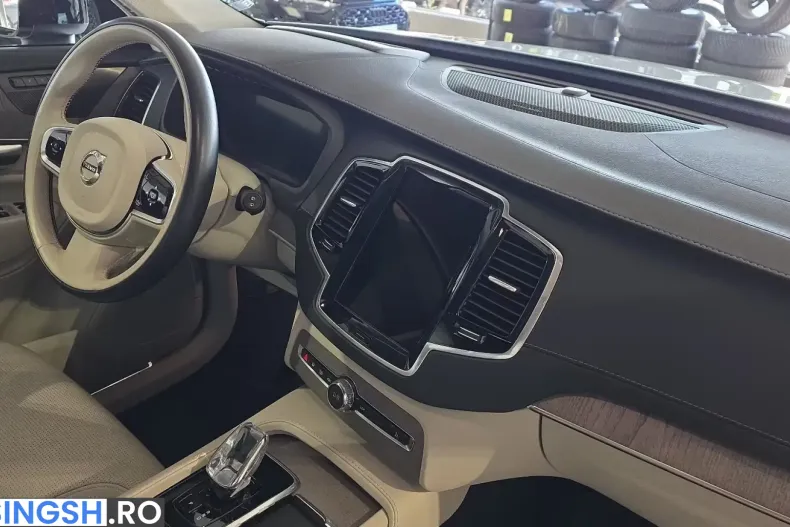 Volvo XC90 din 2023 cu 66.605 km - oferta VOL242542 - foto 10