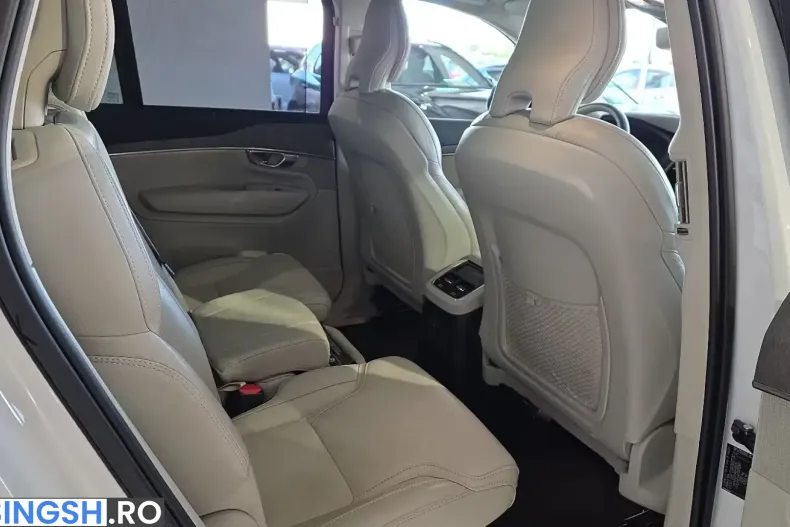 Volvo XC90 din 2023 cu 66.605 km - oferta VOL242542 - foto 16