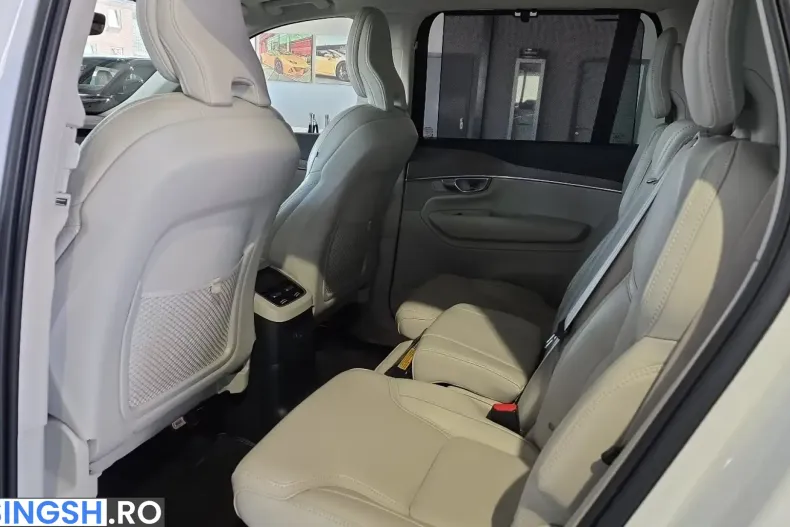 Volvo XC90 din 2023 cu 66.605 km - oferta VOL242542 - foto 17