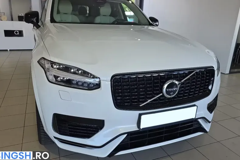 Volvo XC90 din 2023 cu 66.605 km - oferta VOL242542 - foto 37