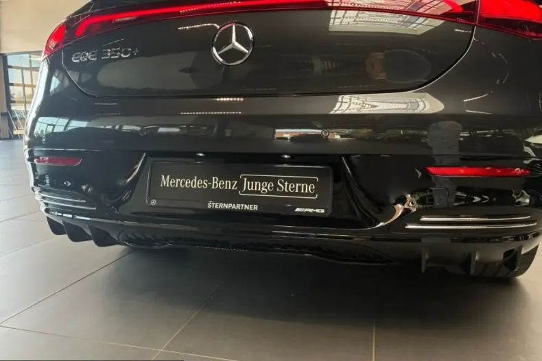 Mercedes-Benz EQE (Clasa E) din 2025 cu 7.056 km - oferta MER242543 - foto 10
