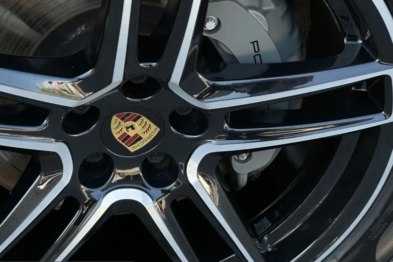 Porsche Macan din 2021 cu 72.650 km - oferta POR242545 - foto 30
