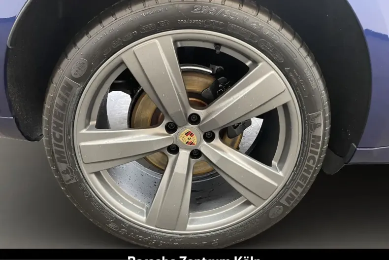 Porsche Macan din 2023 cu 70.742 km - oferta POR242546 - foto 10