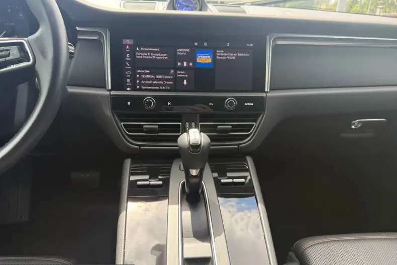Porsche Macan din 2021 cu 45.200 km - oferta POR242547 - foto 16